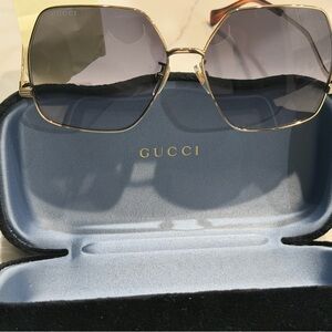 Gucci gold and grey women's sunglasses NWT